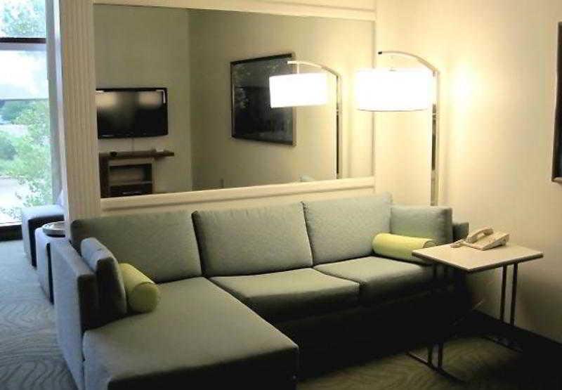 สปริงฮิลล์ สวีท ลอว์เรนซ์ ดาวน์ทาวน์ Hotel ห้อง รูปภาพ